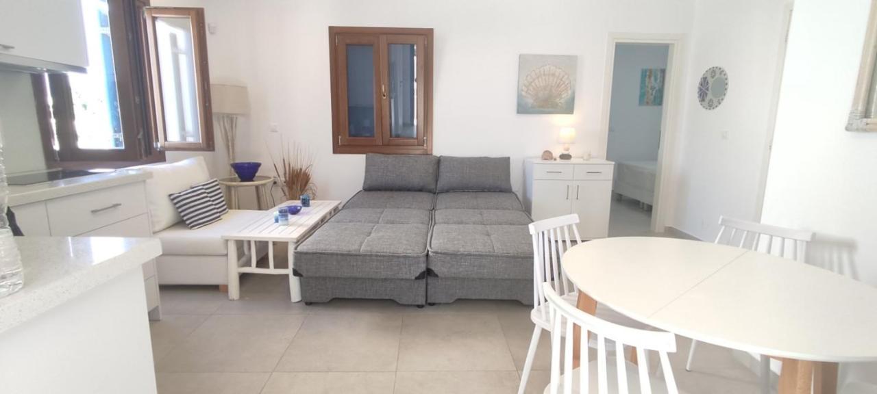 Olive Tree & Capari Mykonos Town Homes & Apartments With Pool! Eksteriør bilde
