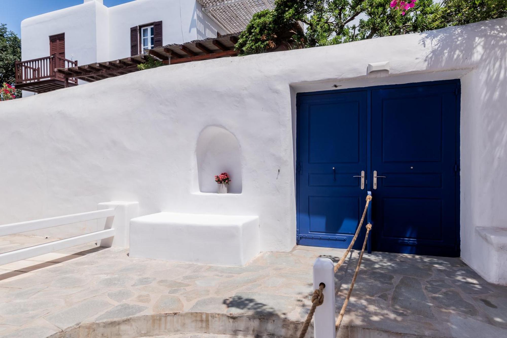 Olive Tree & Capari Mykonos Town Homes & Apartments With Pool! Eksteriør bilde